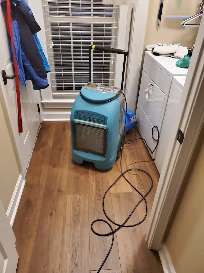 Commercial dehumidifier deployed for Crawl Space Restoration in Rusk